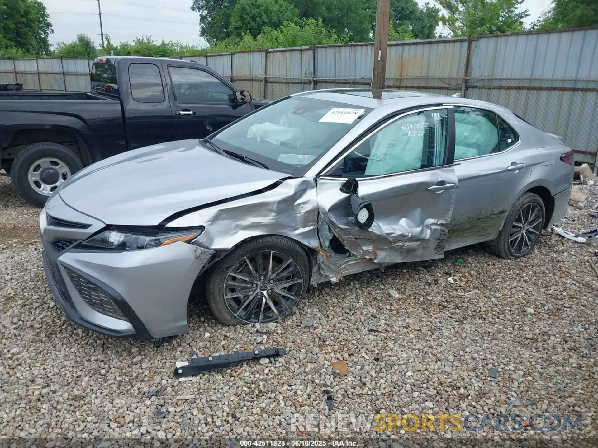 6 Photograph of a damaged car 4T1T11AK9RU921456 TOYOTA CAMRY 2024