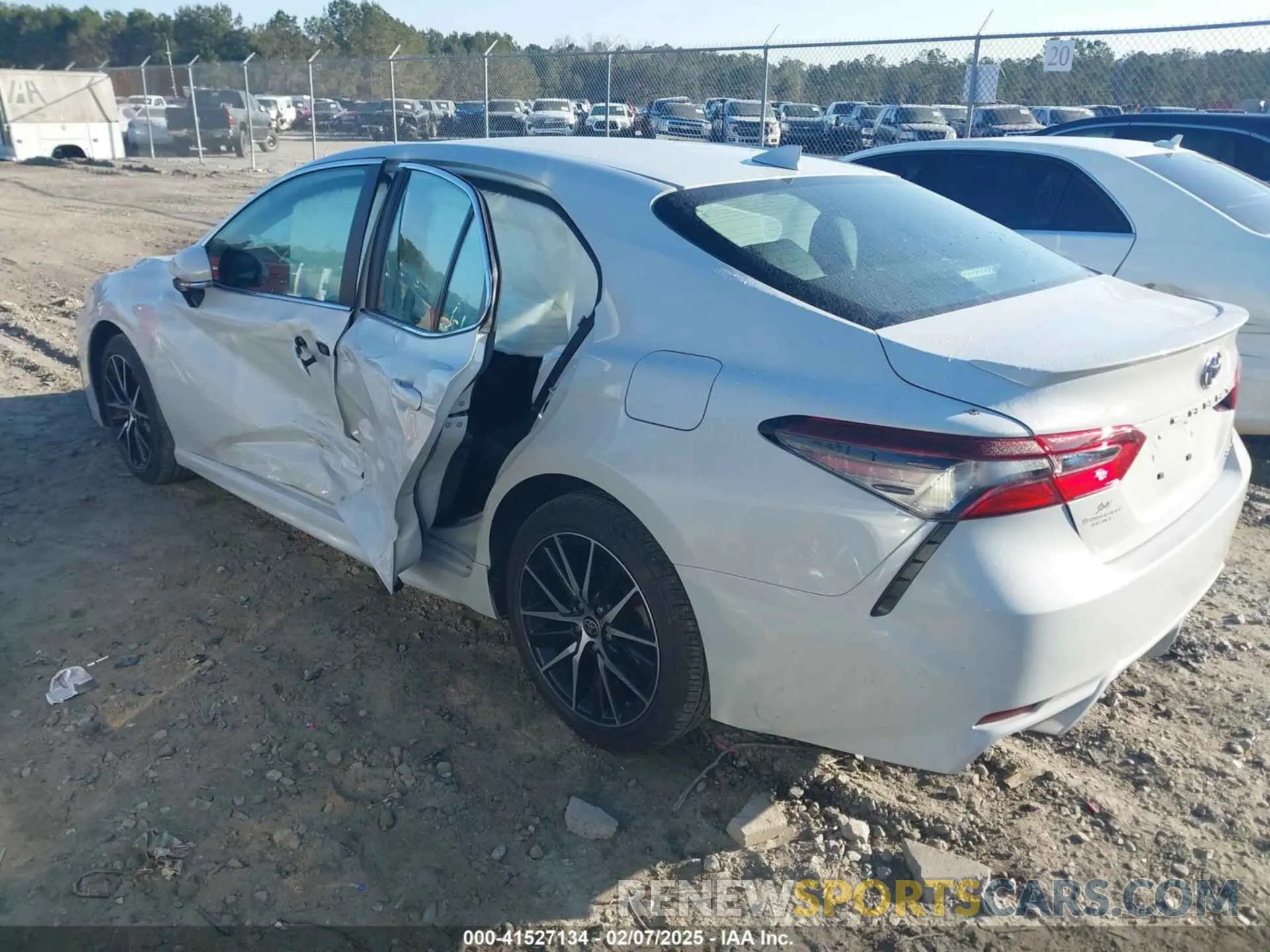3 Photograph of a damaged car 4T1T11AKXRU235183 TOYOTA CAMRY 2024