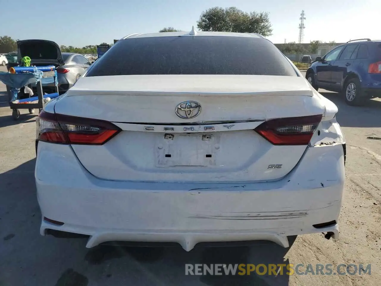 6 Photograph of a damaged car 4T1T11AKXRU840305 TOYOTA CAMRY 2024