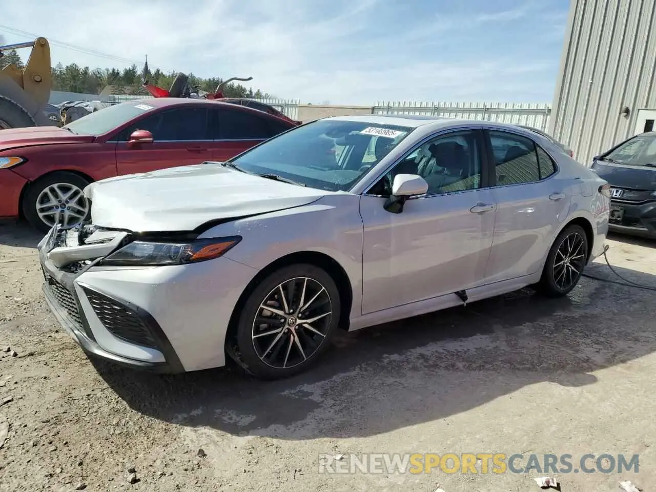 1 Photograph of a damaged car 4T1T11BK1RU115884 TOYOTA CAMRY 2024