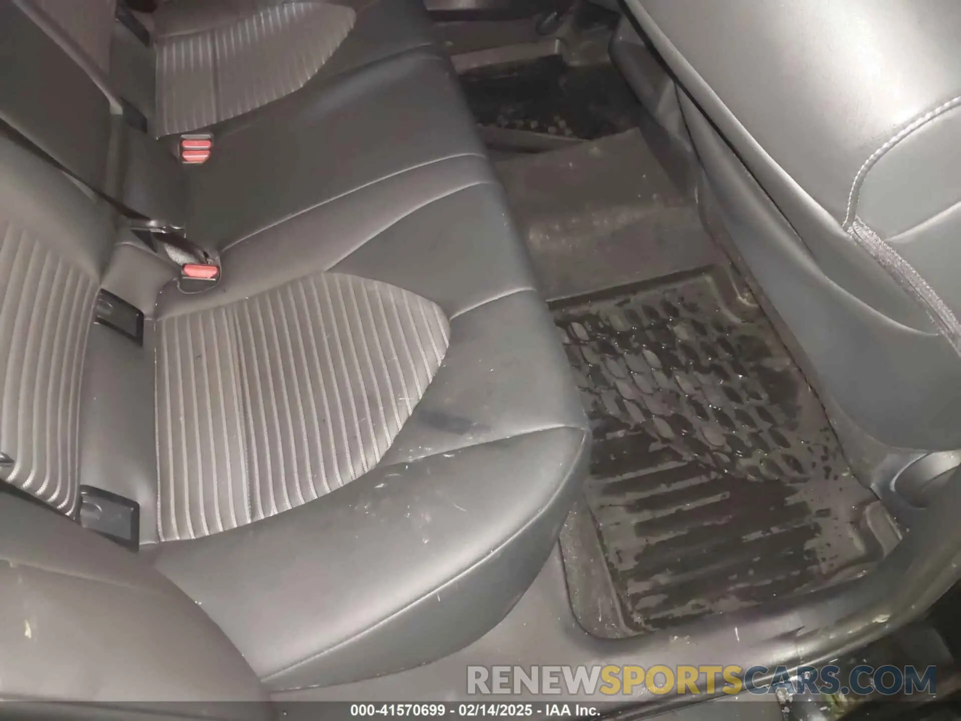 8 Photograph of a damaged car 4T1T11BK3RU127616 TOYOTA CAMRY 2024