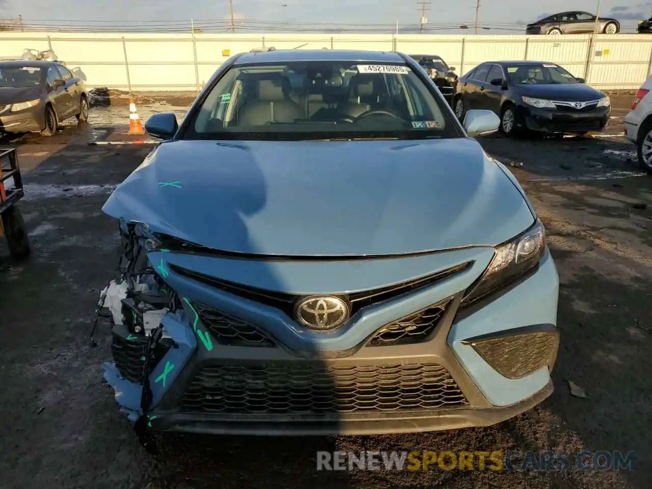 5 Photograph of a damaged car 4T1T11BK9RU117043 TOYOTA CAMRY 2024