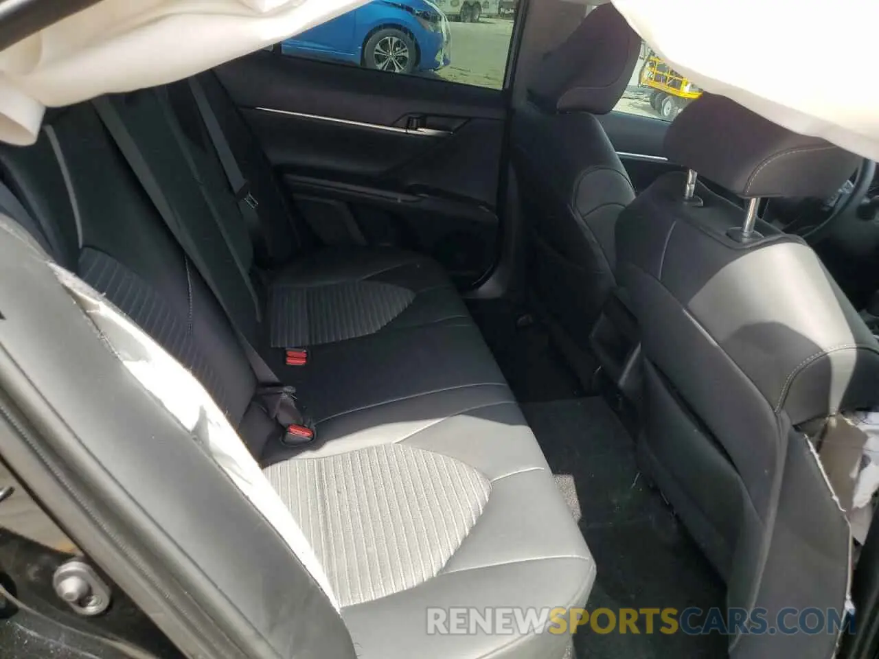 10 Photograph of a damaged car 4T1T11BK9RU121139 TOYOTA CAMRY 2024