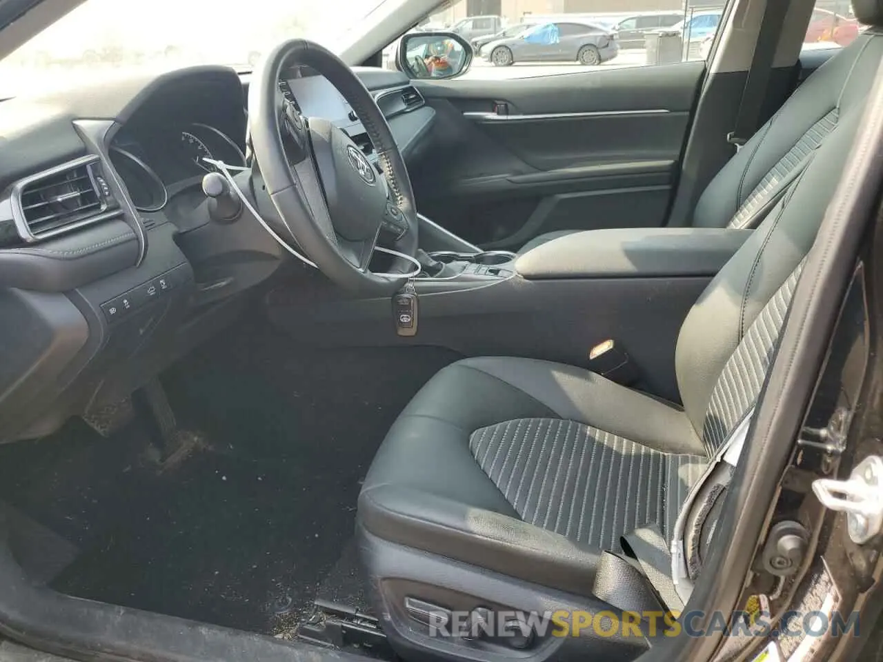 7 Photograph of a damaged car 4T1T31AK8RU069045 TOYOTA CAMRY 2024