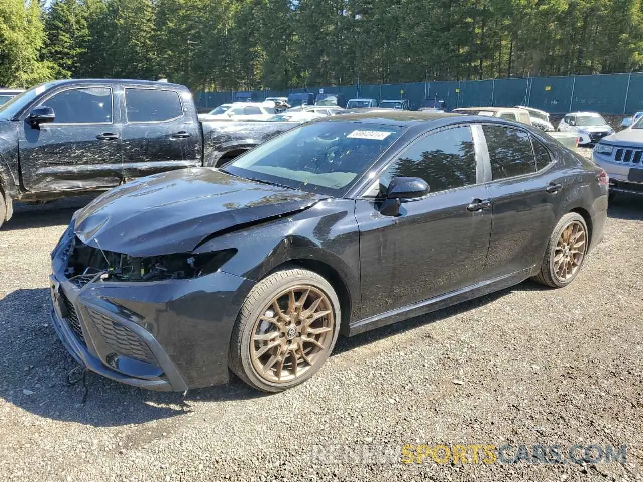1 Photograph of a damaged car 4T1T31AK9RU060998 TOYOTA CAMRY 2024