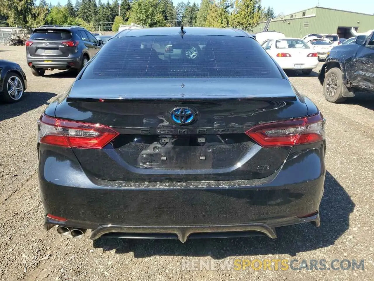 6 Photograph of a damaged car 4T1T31AK9RU060998 TOYOTA CAMRY 2024