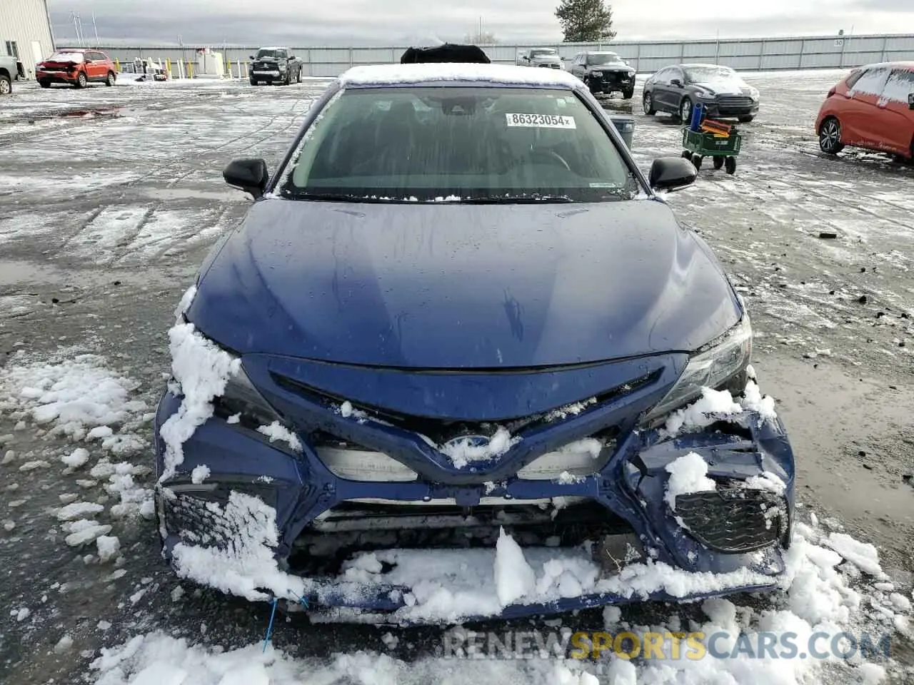 5 Photograph of a damaged car 4T1T31AK9RU073878 TOYOTA CAMRY 2024