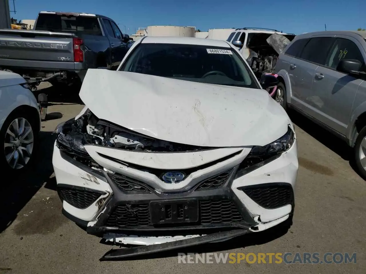 5 Photograph of a damaged car 4T1T31AKXRU066390 TOYOTA CAMRY 2024