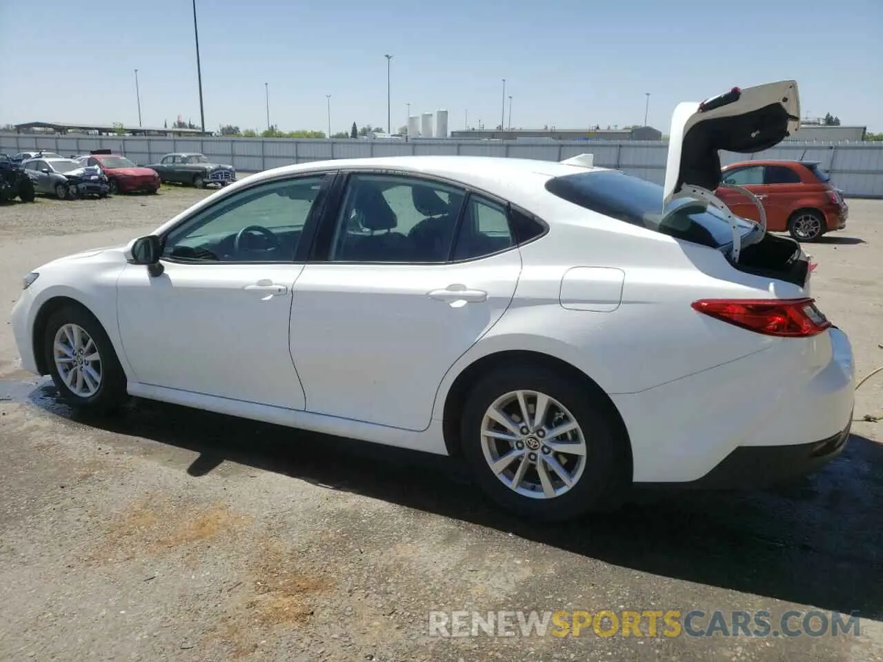 2 Photograph of a damaged car 4T1DAACK0SU001206 TOYOTA CAMRY 2025