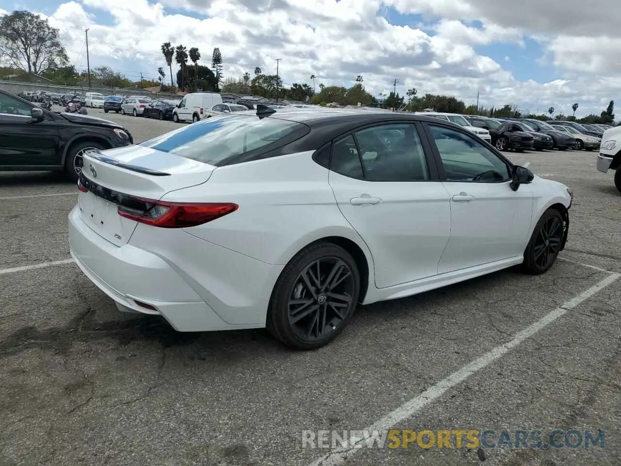 3 Photograph of a damaged car 4T1DAACK0SU003652 TOYOTA CAMRY 2025