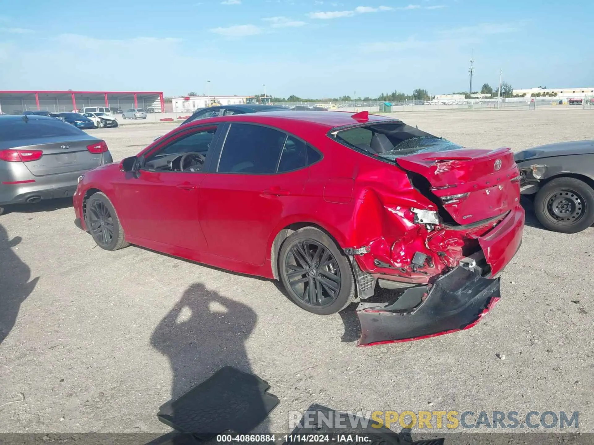 3 Photograph of a damaged car 4T1DAACK0SU015719 TOYOTA CAMRY 2025
