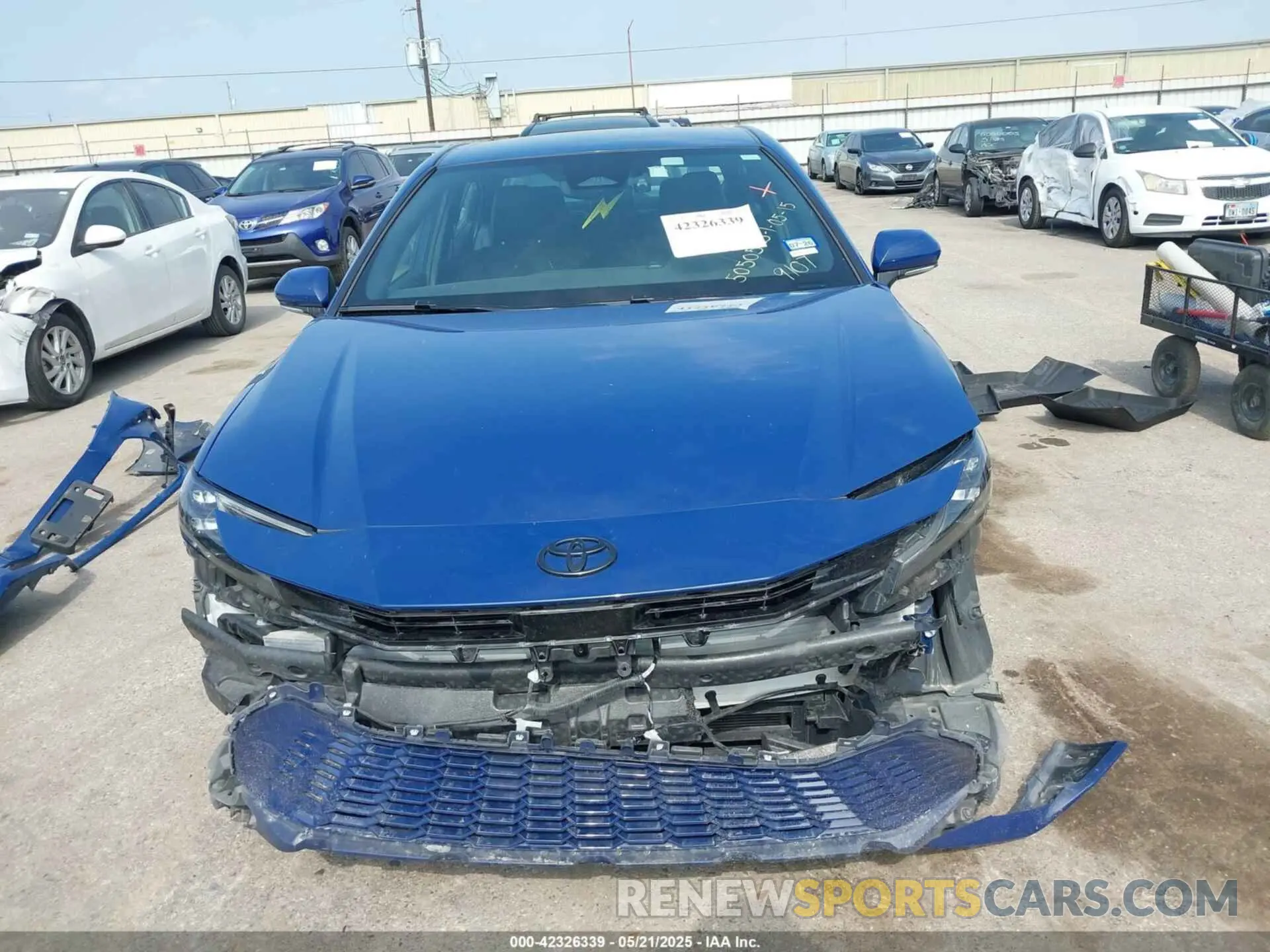 13 Photograph of a damaged car 4T1DAACK0SU019107 TOYOTA CAMRY 2025