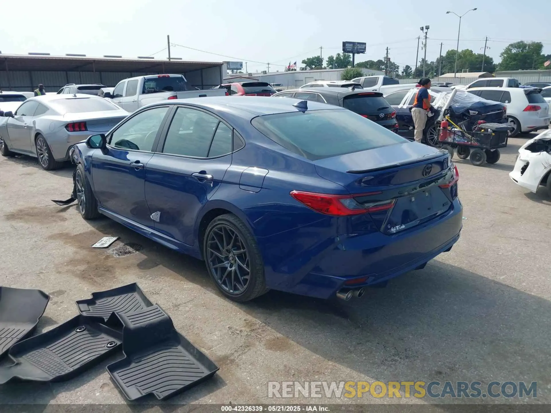 3 Photograph of a damaged car 4T1DAACK0SU019107 TOYOTA CAMRY 2025