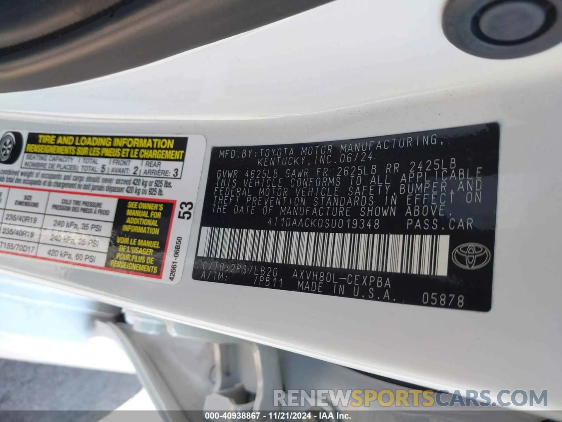 9 Photograph of a damaged car 4T1DAACK0SU019348 TOYOTA CAMRY 2025