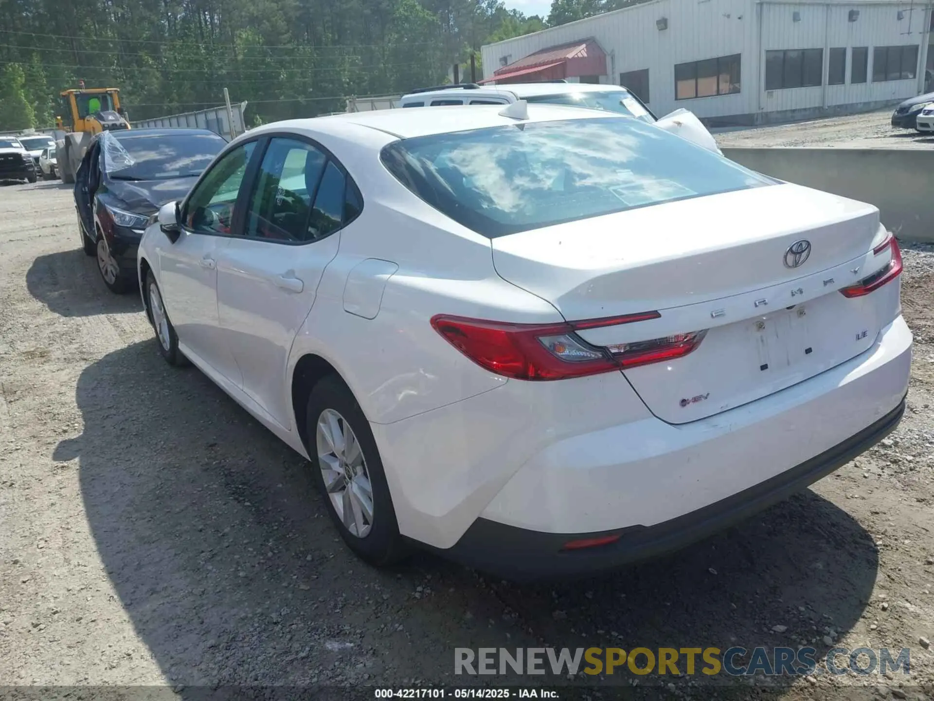 3 Photograph of a damaged car 4T1DAACK0SU020757 TOYOTA CAMRY 2025