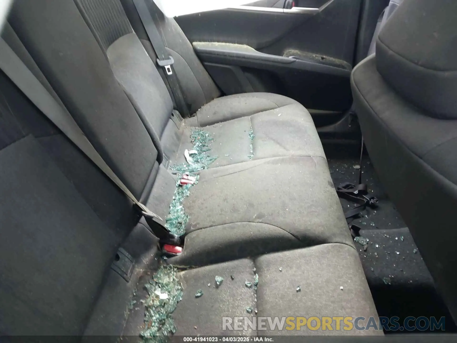 8 Photograph of a damaged car 4T1DAACK0SU028406 TOYOTA CAMRY 2025