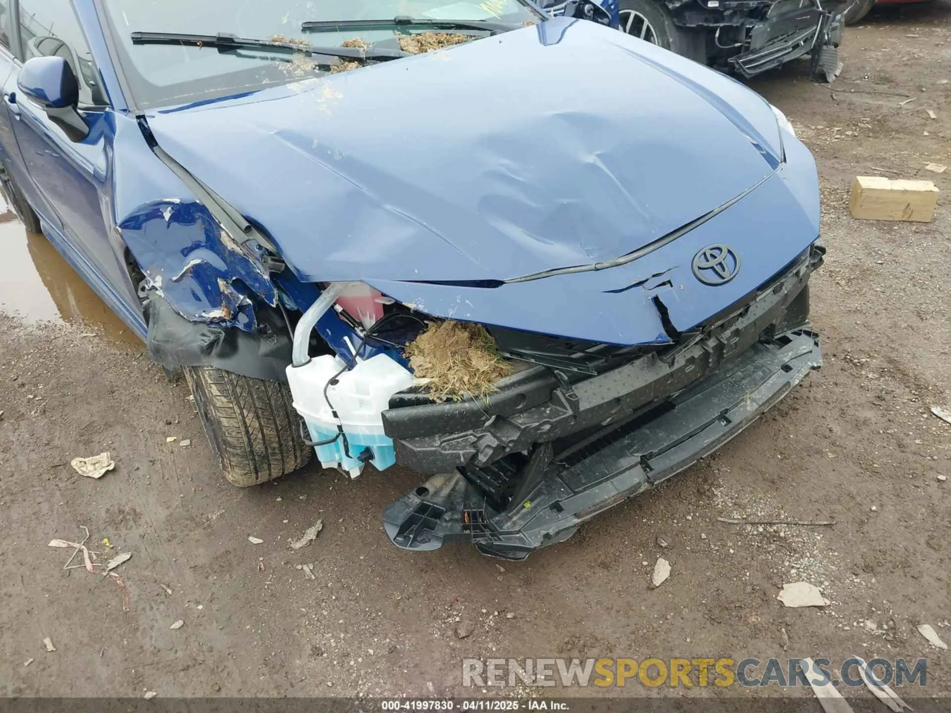 6 Photograph of a damaged car 4T1DAACK0SU042306 TOYOTA CAMRY 2025