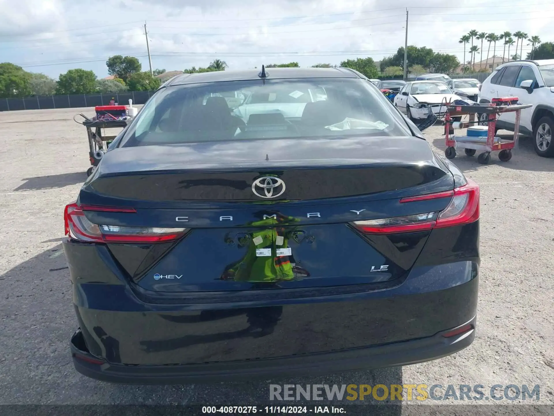 16 Photograph of a damaged car 4T1DAACK0SU048381 TOYOTA CAMRY 2025
