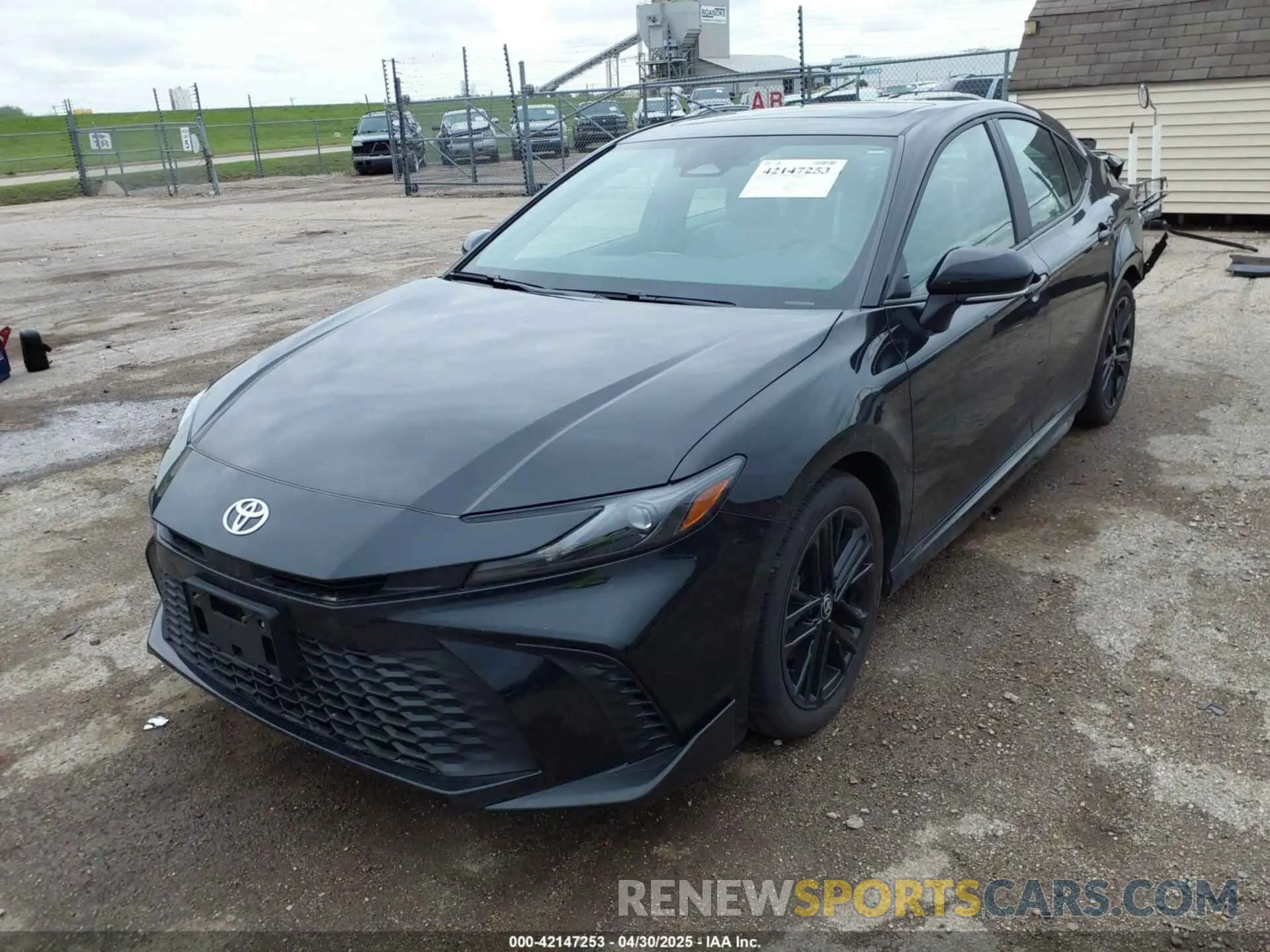 2 Photograph of a damaged car 4T1DAACK0SU057646 TOYOTA CAMRY 2025