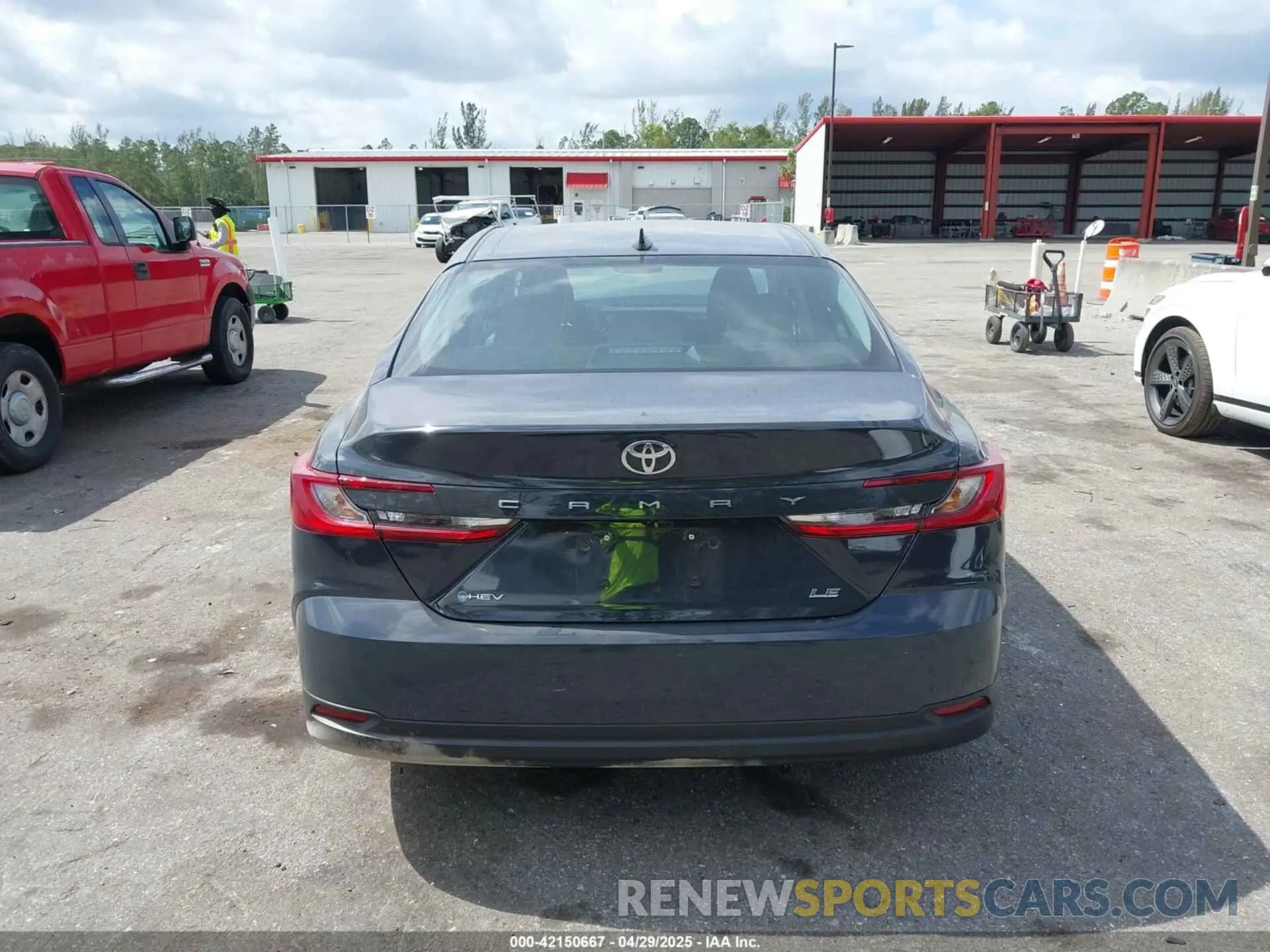 16 Photograph of a damaged car 4T1DAACK0SU060756 TOYOTA CAMRY 2025