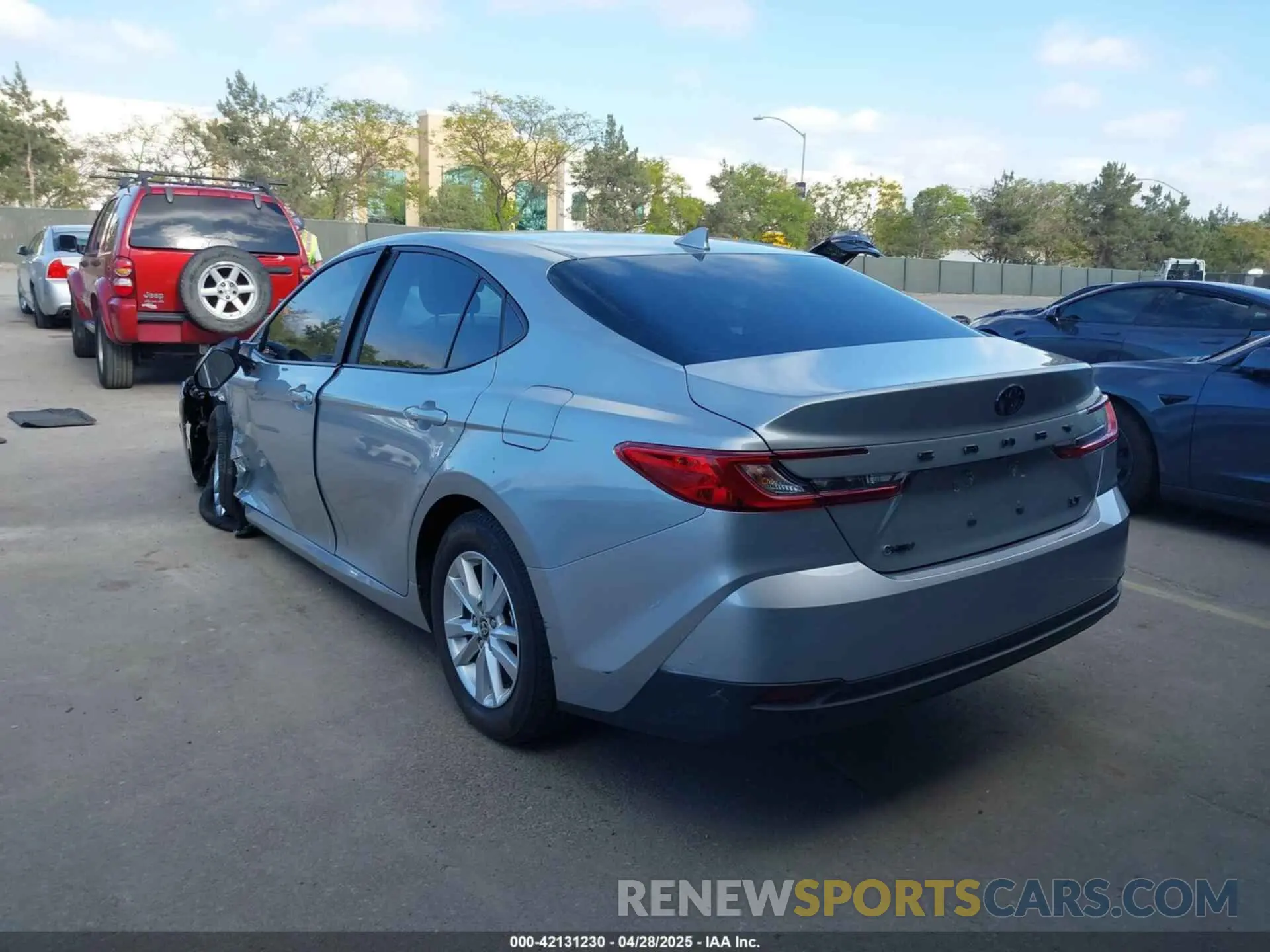 3 Photograph of a damaged car 4T1DAACK0SU071837 TOYOTA CAMRY 2025