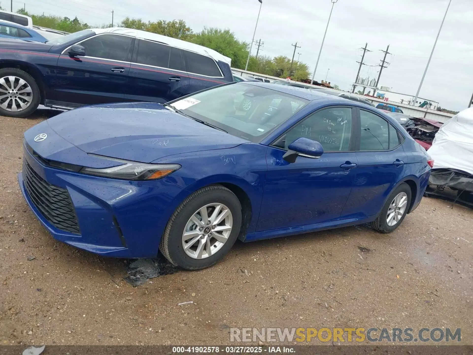 14 Photograph of a damaged car 4T1DAACK0SU073460 TOYOTA CAMRY 2025