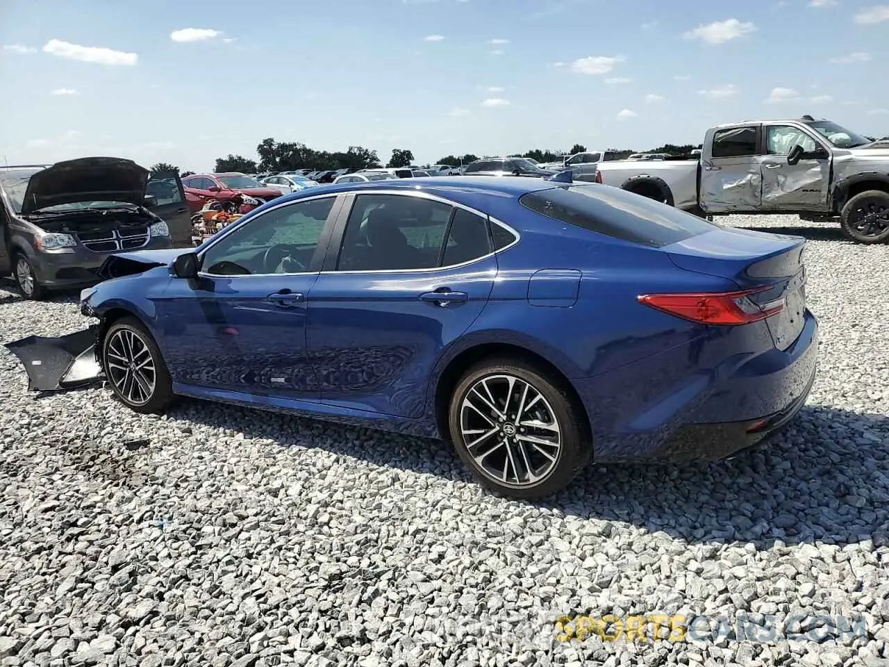 2 Photograph of a damaged car 4T1DAACK0SU075581 TOYOTA CAMRY 2025