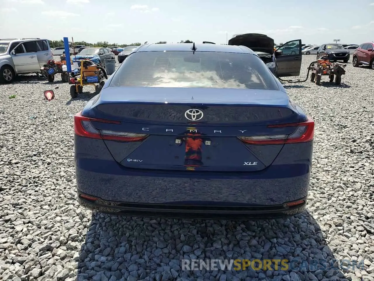6 Photograph of a damaged car 4T1DAACK0SU075581 TOYOTA CAMRY 2025