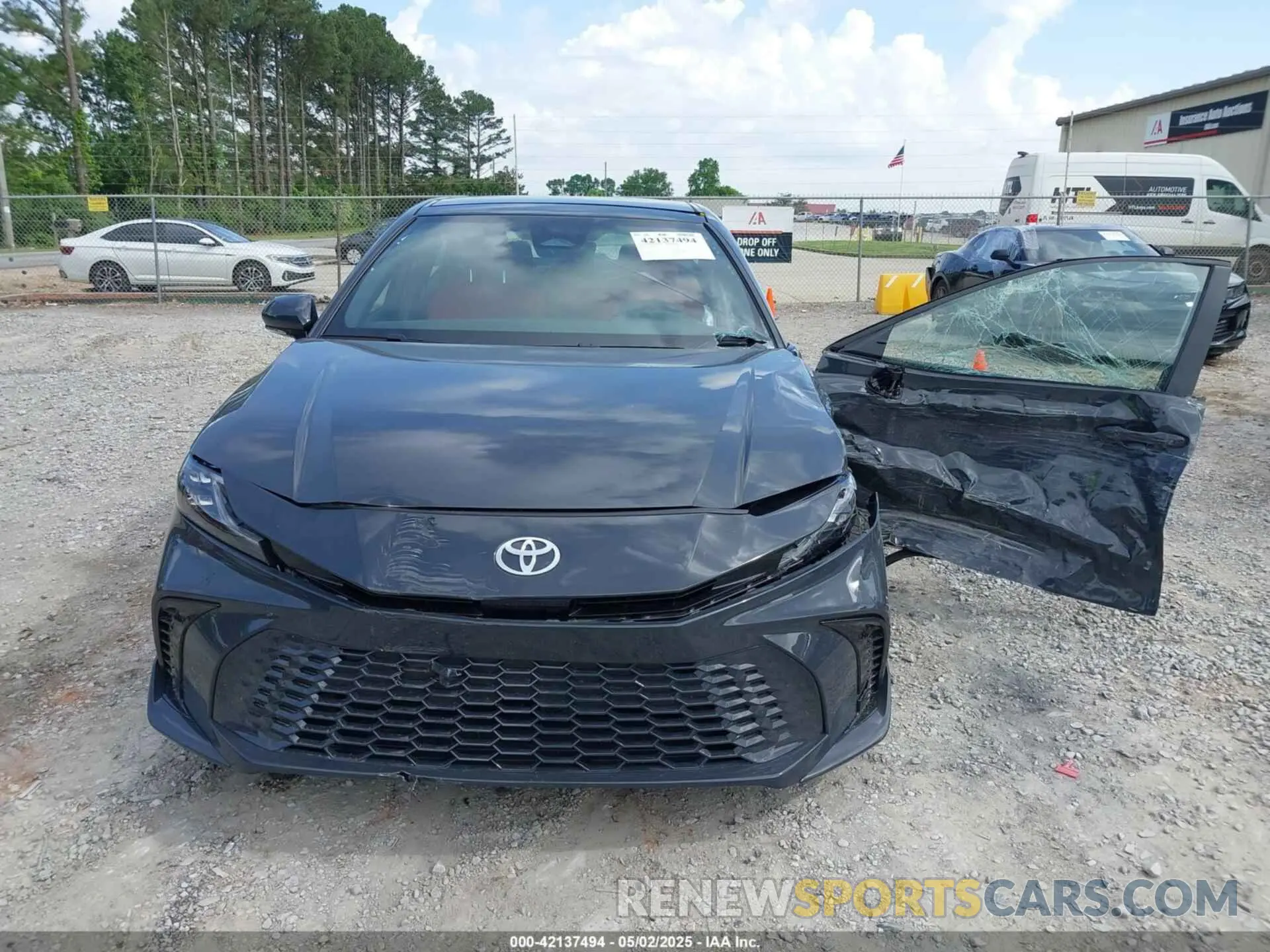 12 Photograph of a damaged car 4T1DAACK0SU092624 TOYOTA CAMRY 2025