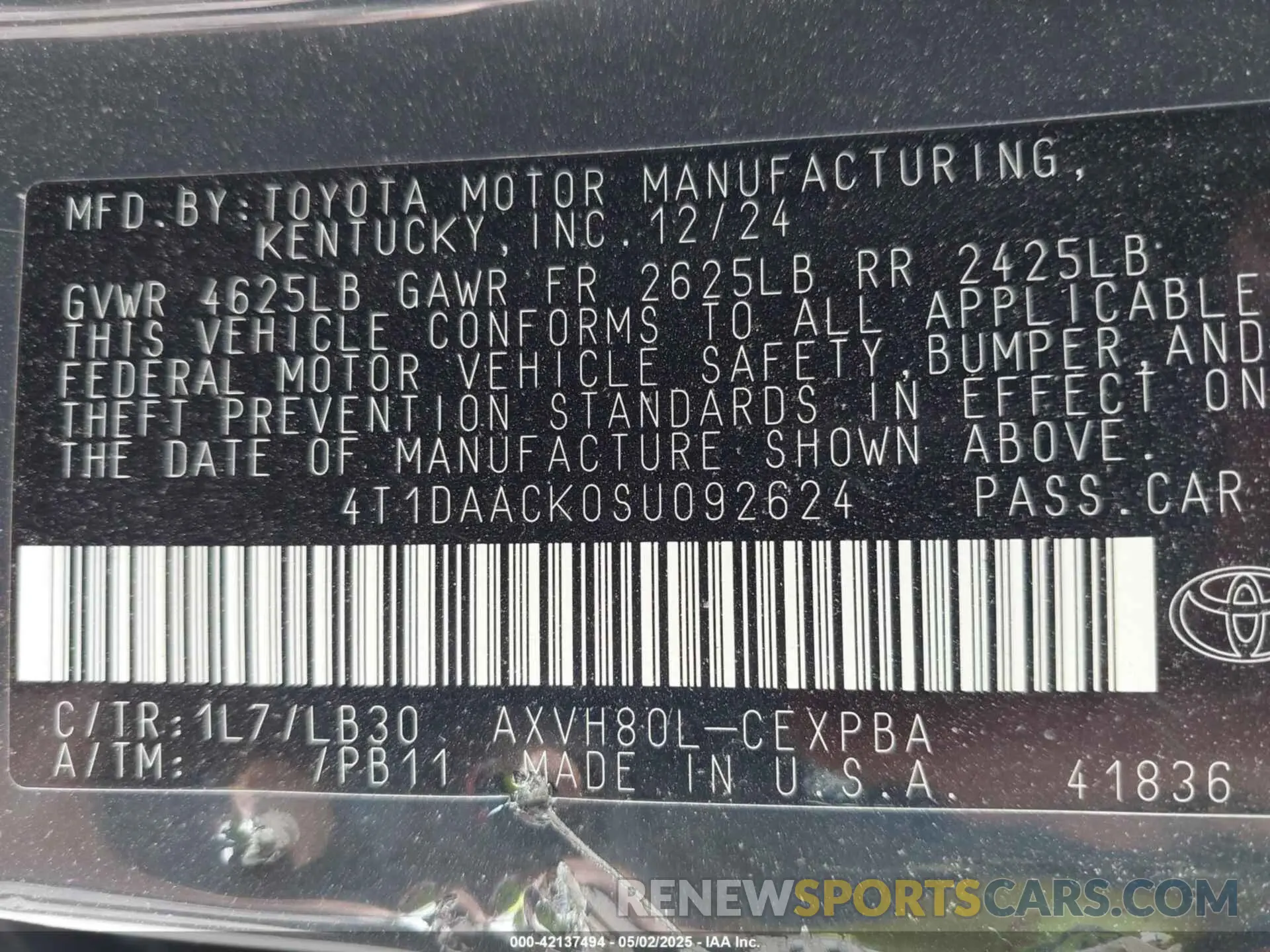 9 Photograph of a damaged car 4T1DAACK0SU092624 TOYOTA CAMRY 2025