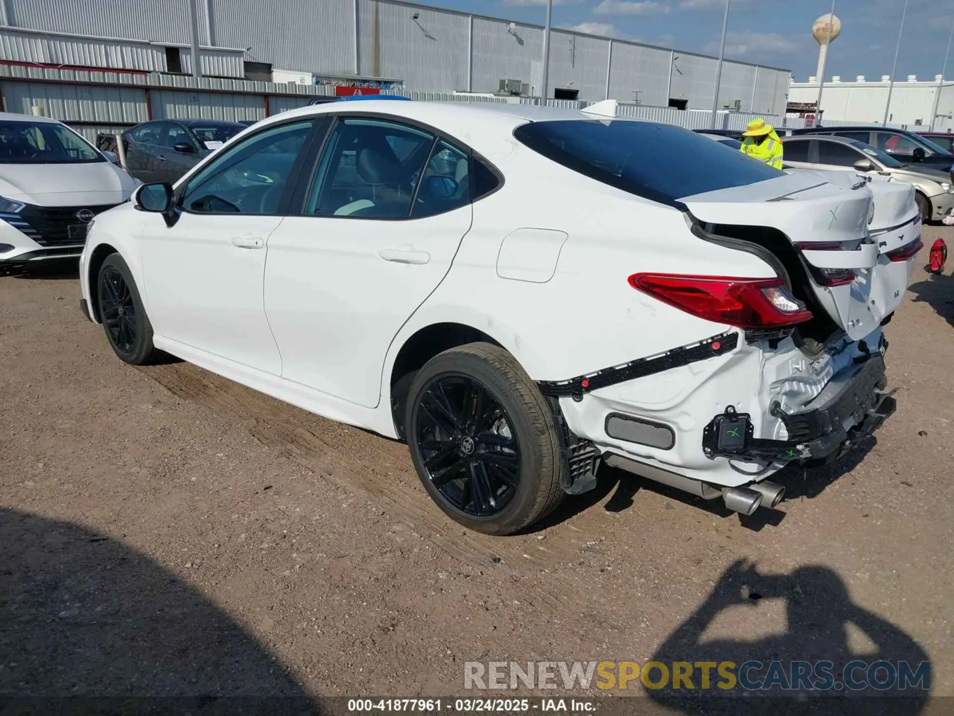 3 Photograph of a damaged car 4T1DAACK0SU104741 TOYOTA CAMRY 2025
