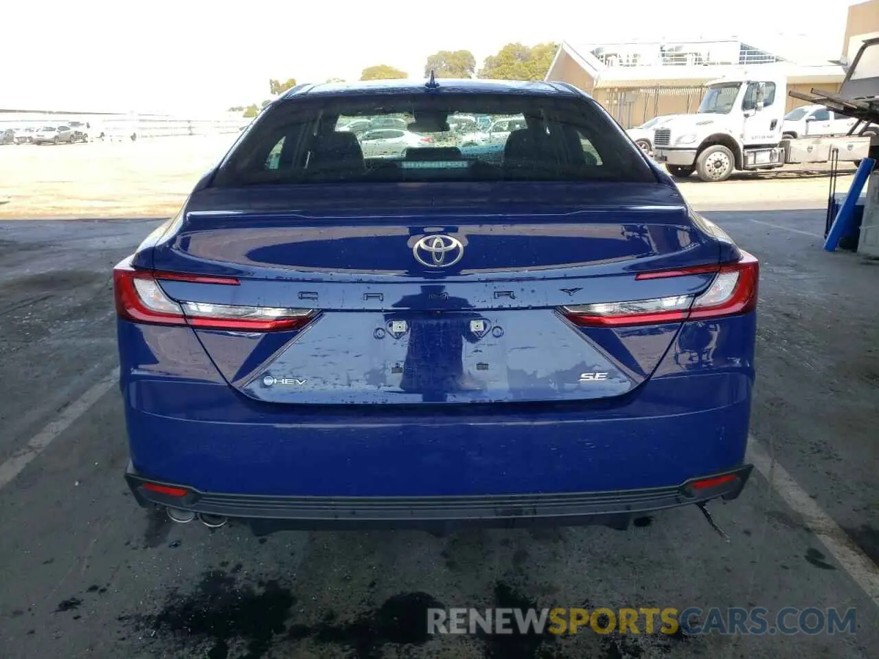 6 Photograph of a damaged car 4T1DAACK0SU120793 TOYOTA CAMRY 2025