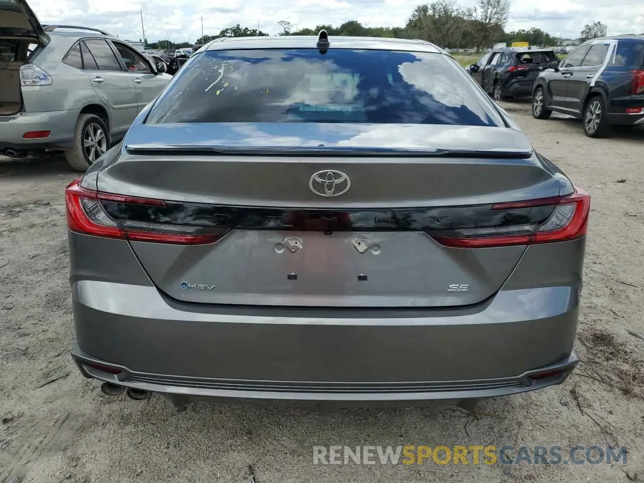 6 Photograph of a damaged car 4T1DAACK0SU502015 TOYOTA CAMRY 2025
