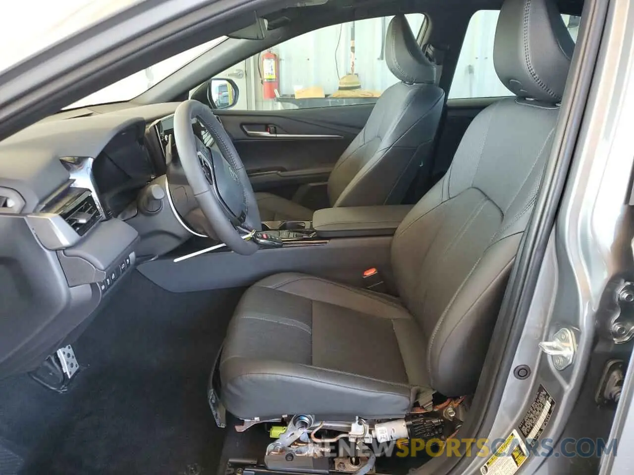 7 Photograph of a damaged car 4T1DAACK0SU502015 TOYOTA CAMRY 2025