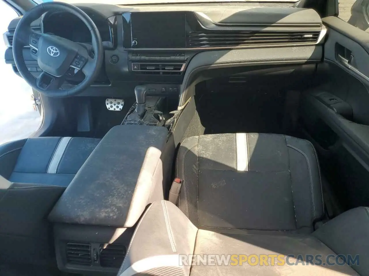 8 Photograph of a damaged car 4T1DAACK0SU506730 TOYOTA CAMRY 2025