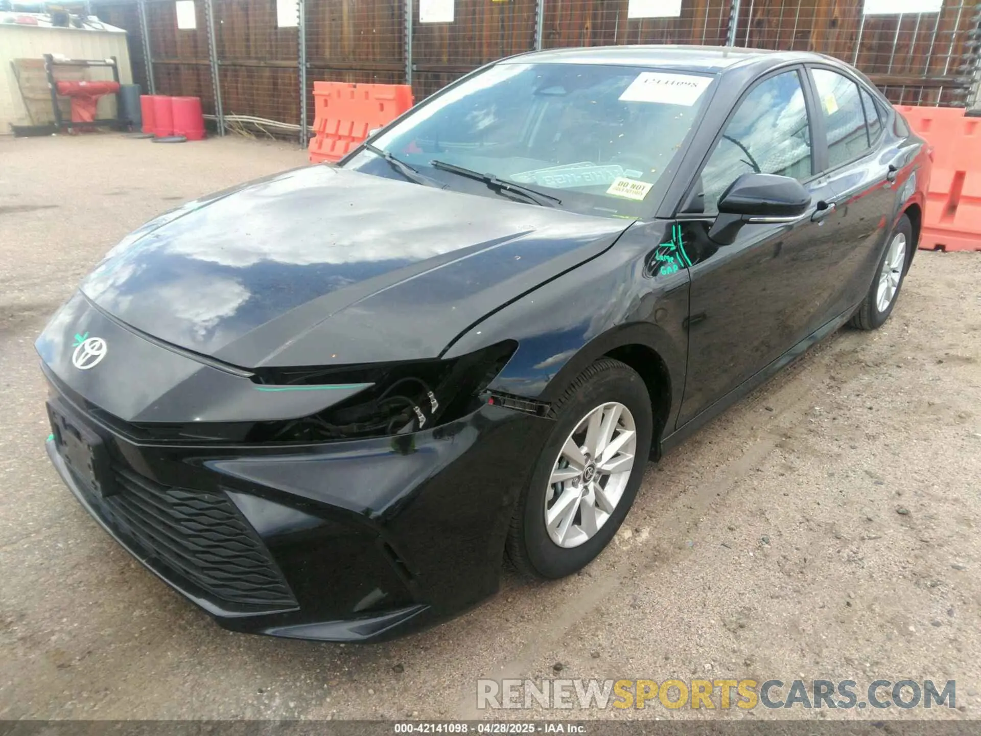 2 Photograph of a damaged car 4T1DAACK0SU509160 TOYOTA CAMRY 2025