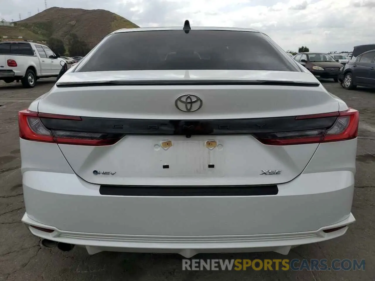 6 Photograph of a damaged car 4T1DAACK0SU509241 TOYOTA CAMRY 2025