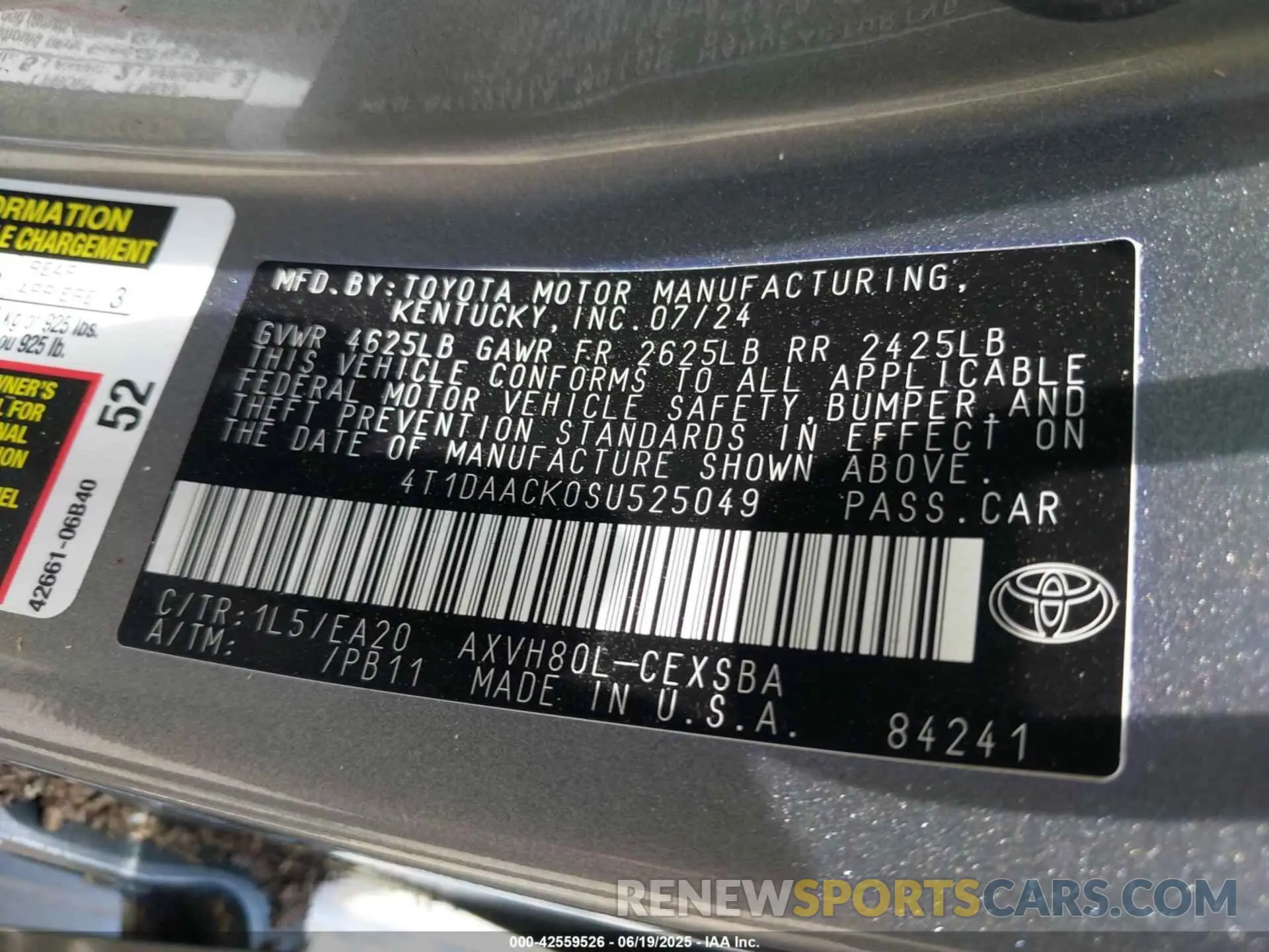 9 Photograph of a damaged car 4T1DAACK0SU525049 TOYOTA CAMRY 2025