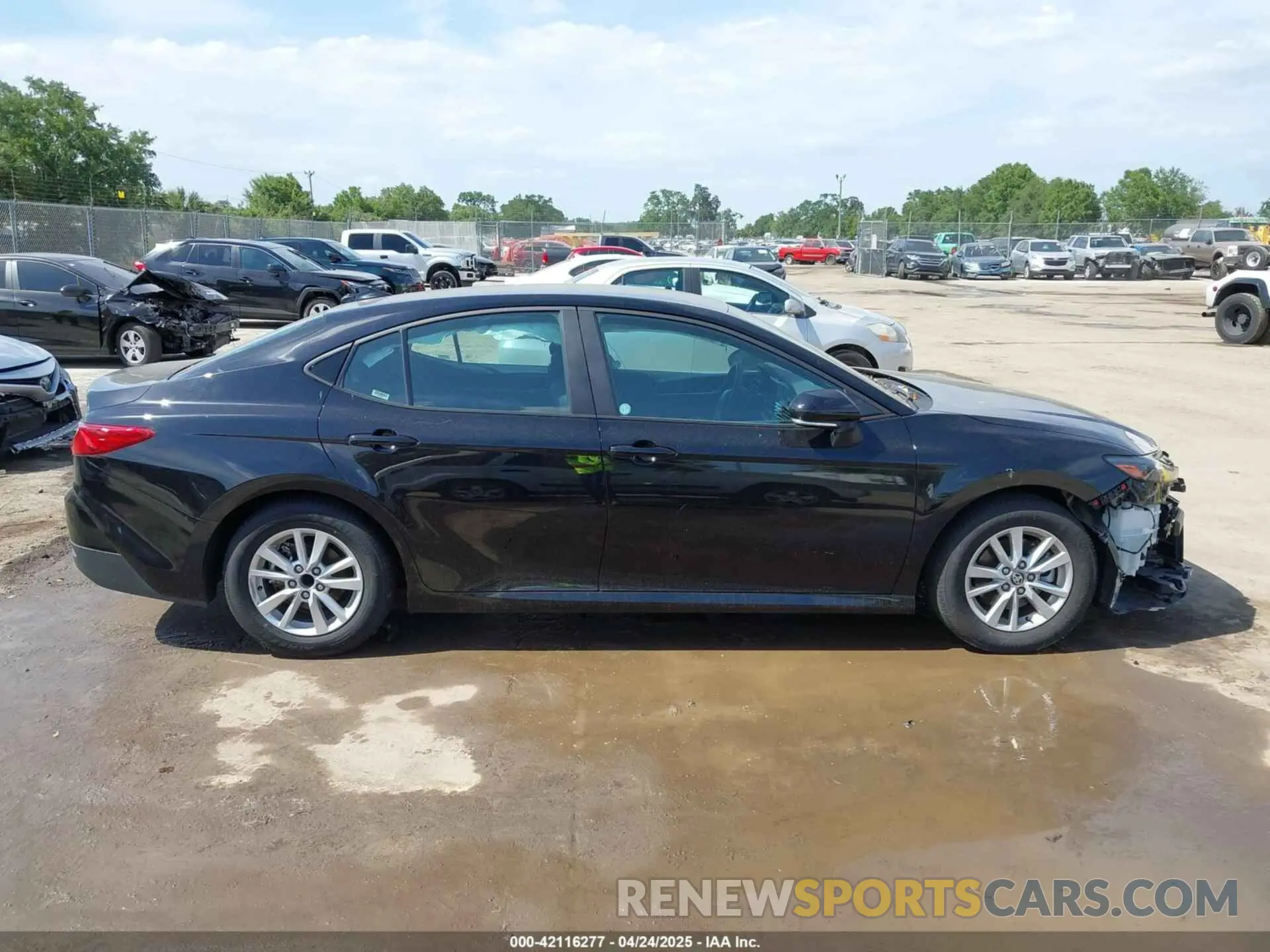 13 Photograph of a damaged car 4T1DAACK0SU531241 TOYOTA CAMRY 2025