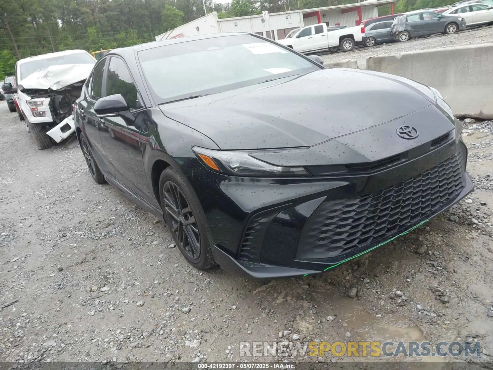 1 Photograph of a damaged car 4T1DAACK0SU537024 TOYOTA CAMRY 2025