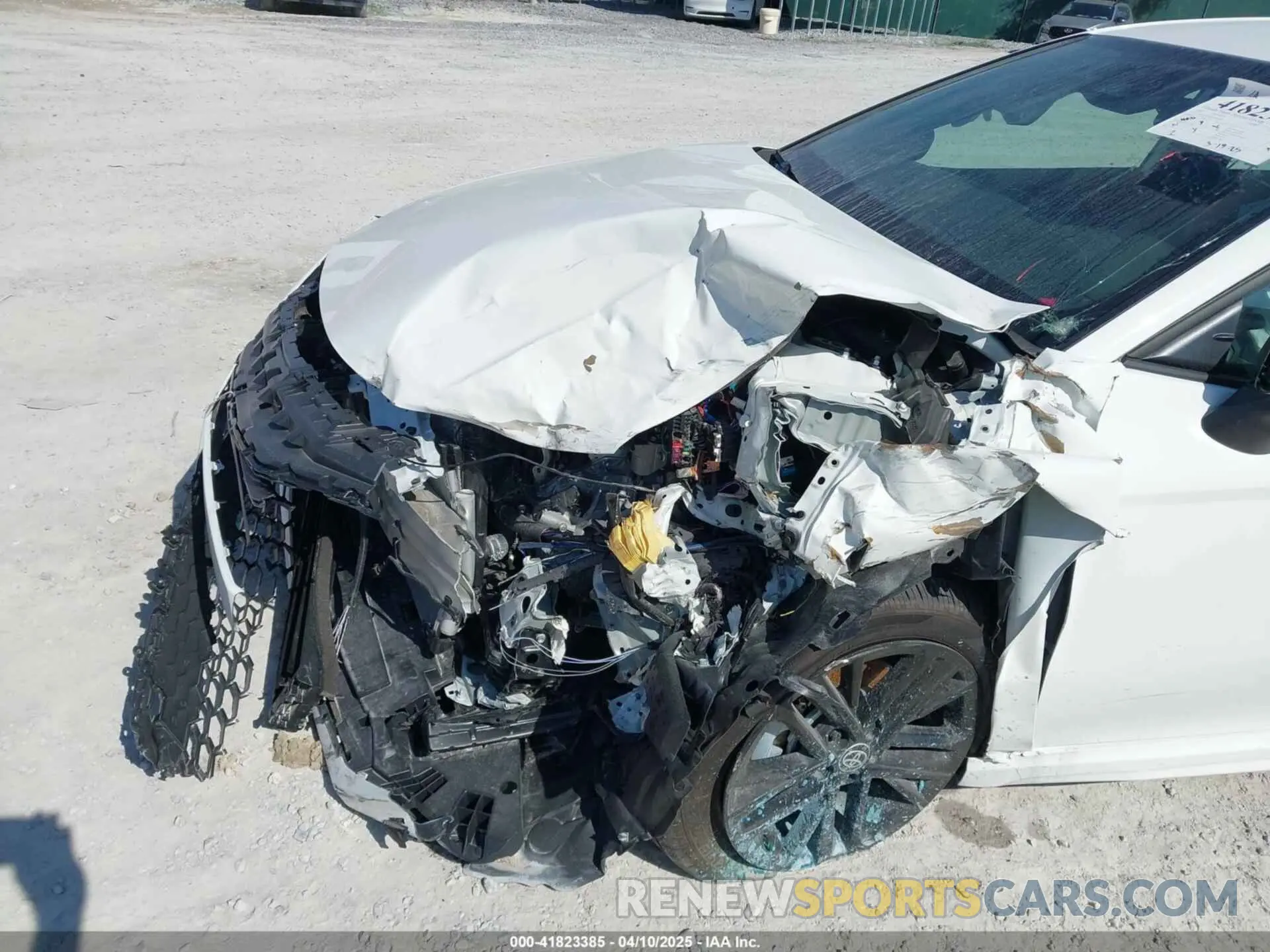 17 Photograph of a damaged car 4T1DAACK0SU551828 TOYOTA CAMRY 2025