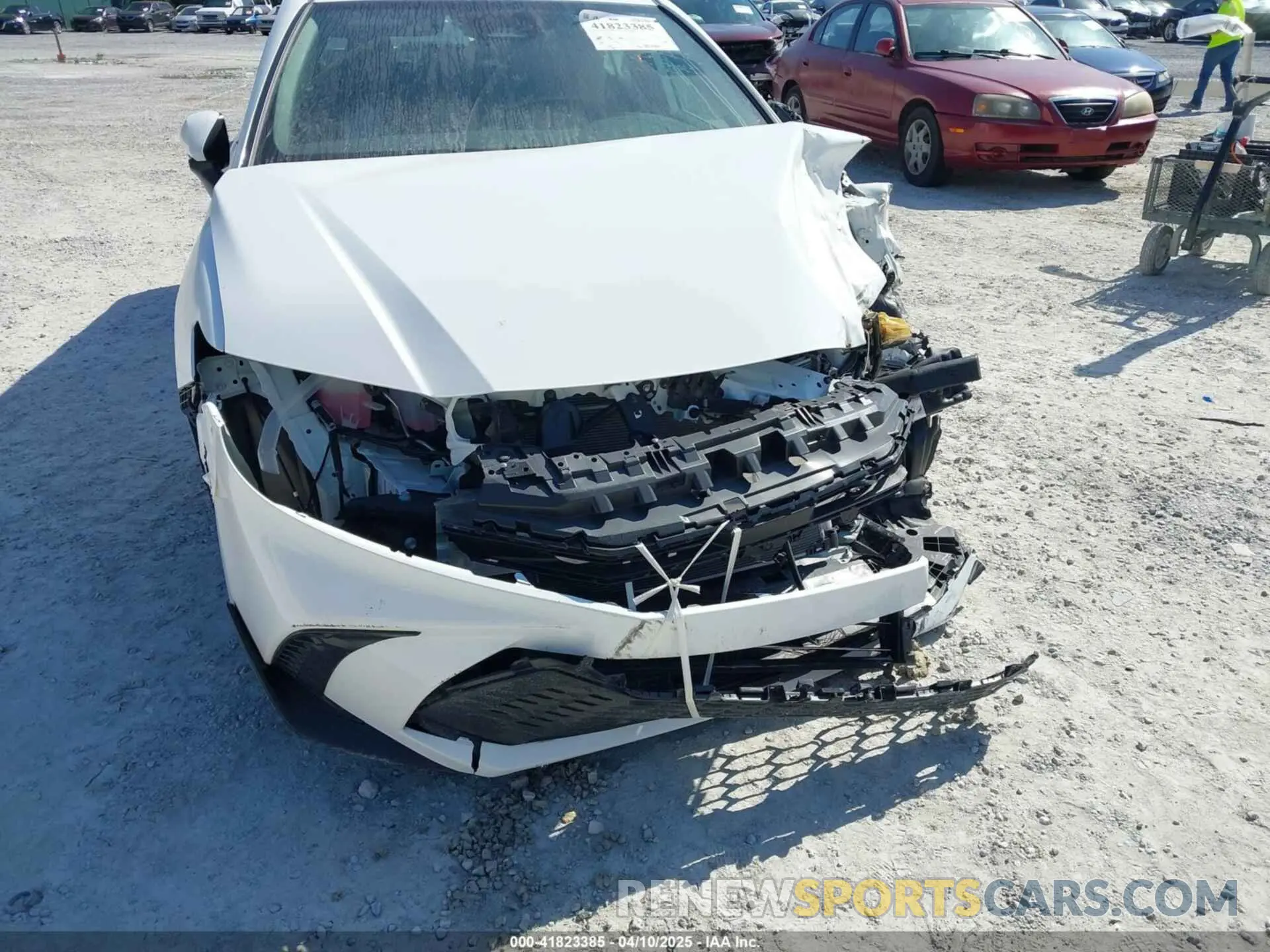 19 Photograph of a damaged car 4T1DAACK0SU551828 TOYOTA CAMRY 2025