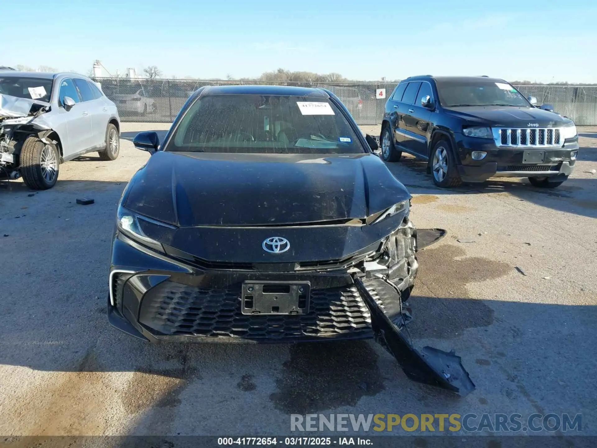 12 Photograph of a damaged car 4T1DAACK0SU555314 TOYOTA CAMRY 2025