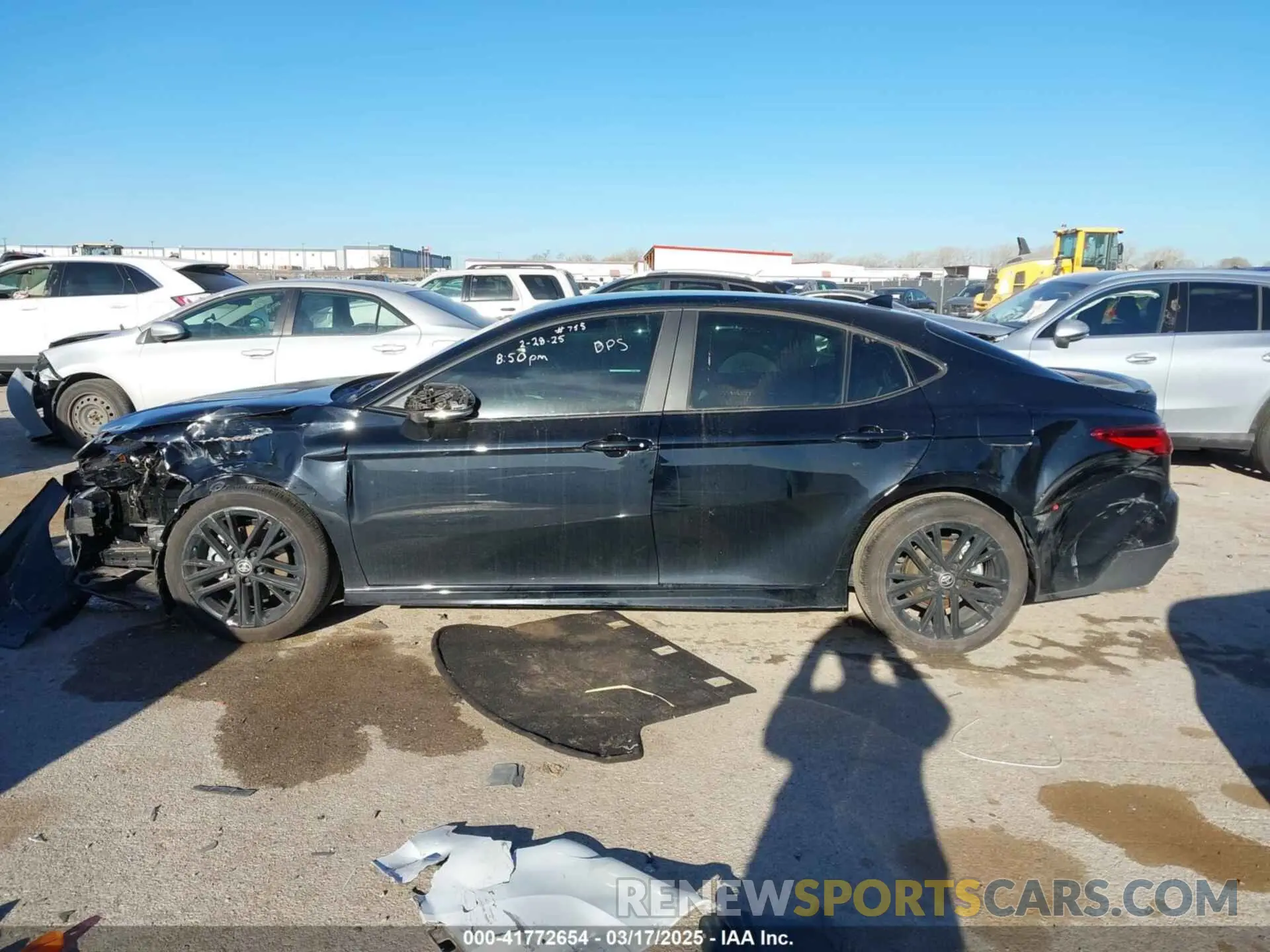 14 Photograph of a damaged car 4T1DAACK0SU555314 TOYOTA CAMRY 2025