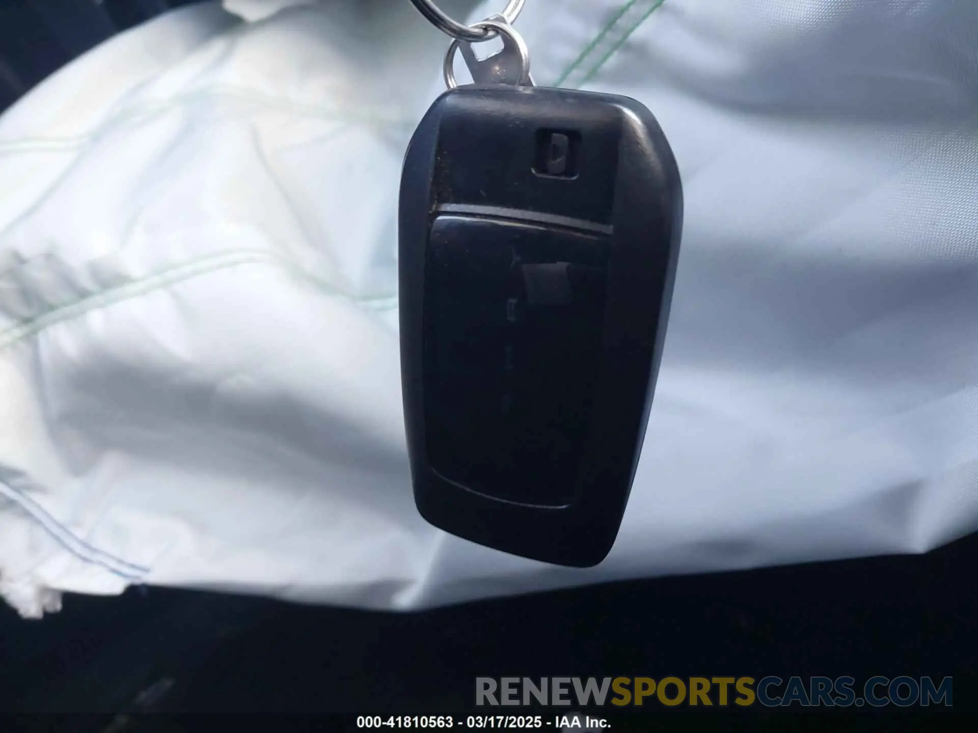 11 Photograph of a damaged car 4T1DAACK0SU568578 TOYOTA CAMRY 2025