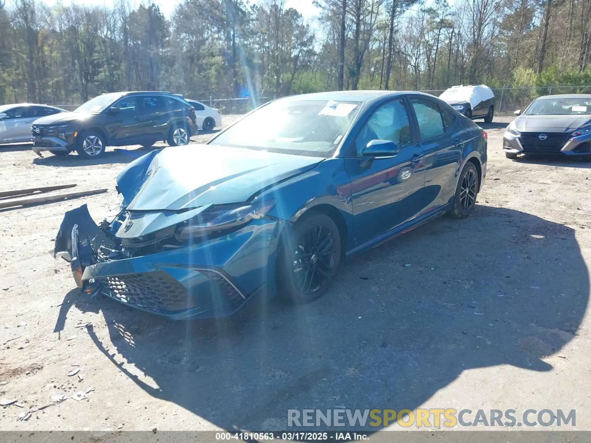 2 Photograph of a damaged car 4T1DAACK0SU568578 TOYOTA CAMRY 2025