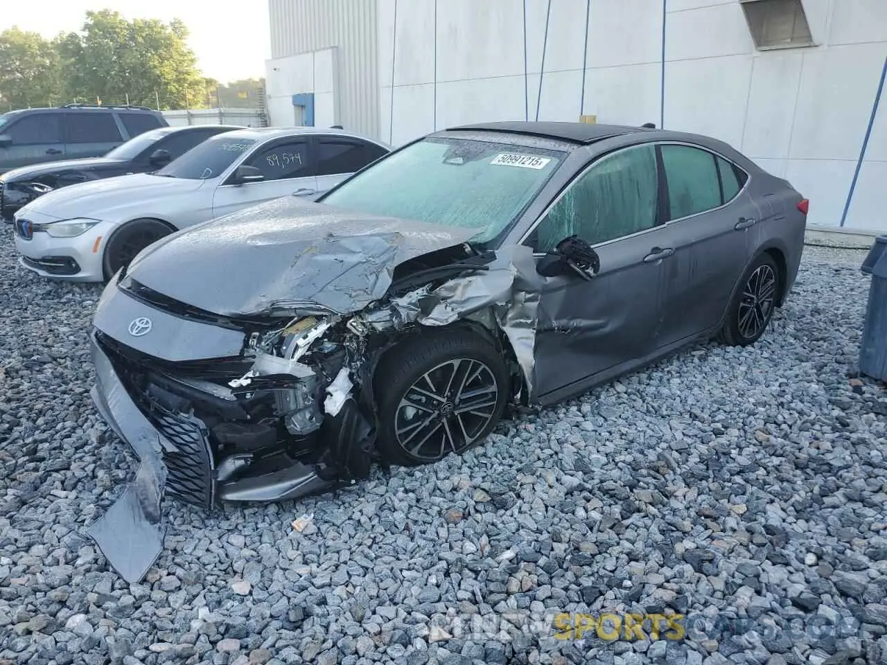 1 Photograph of a damaged car 4T1DAACK0SU591083 TOYOTA CAMRY 2025