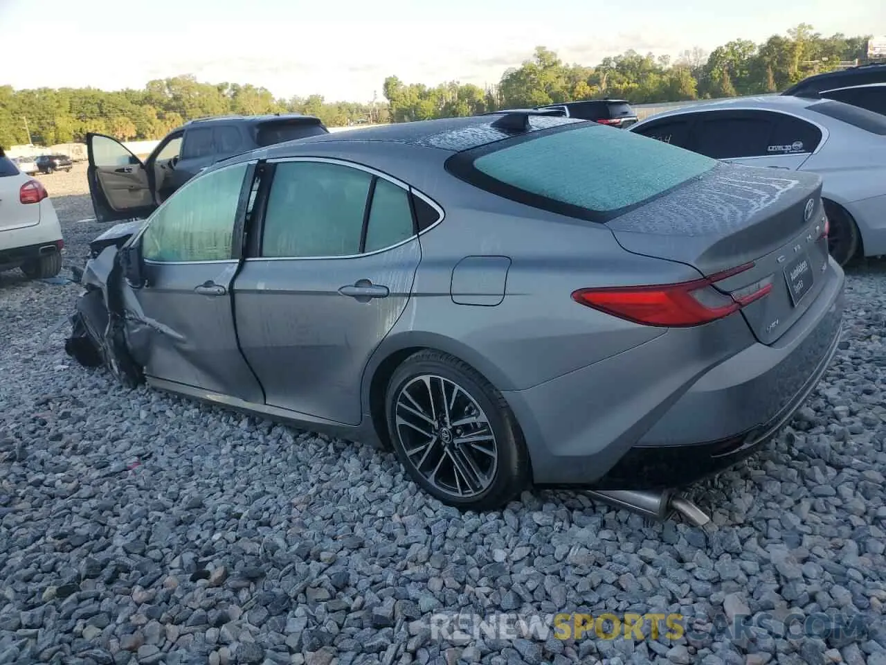 2 Photograph of a damaged car 4T1DAACK0SU591083 TOYOTA CAMRY 2025