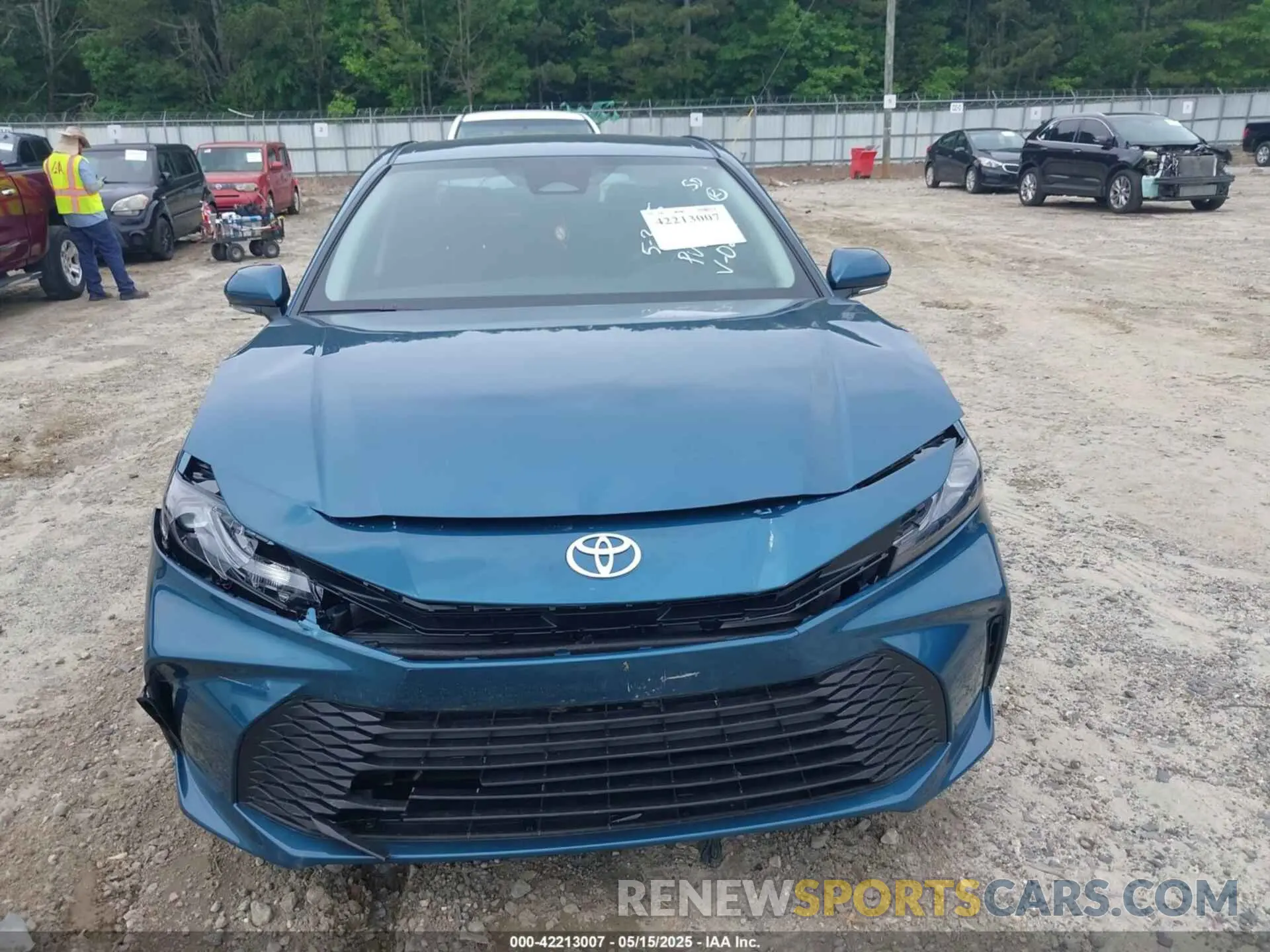 12 Photograph of a damaged car 4T1DAACK0SU600204 TOYOTA CAMRY 2025