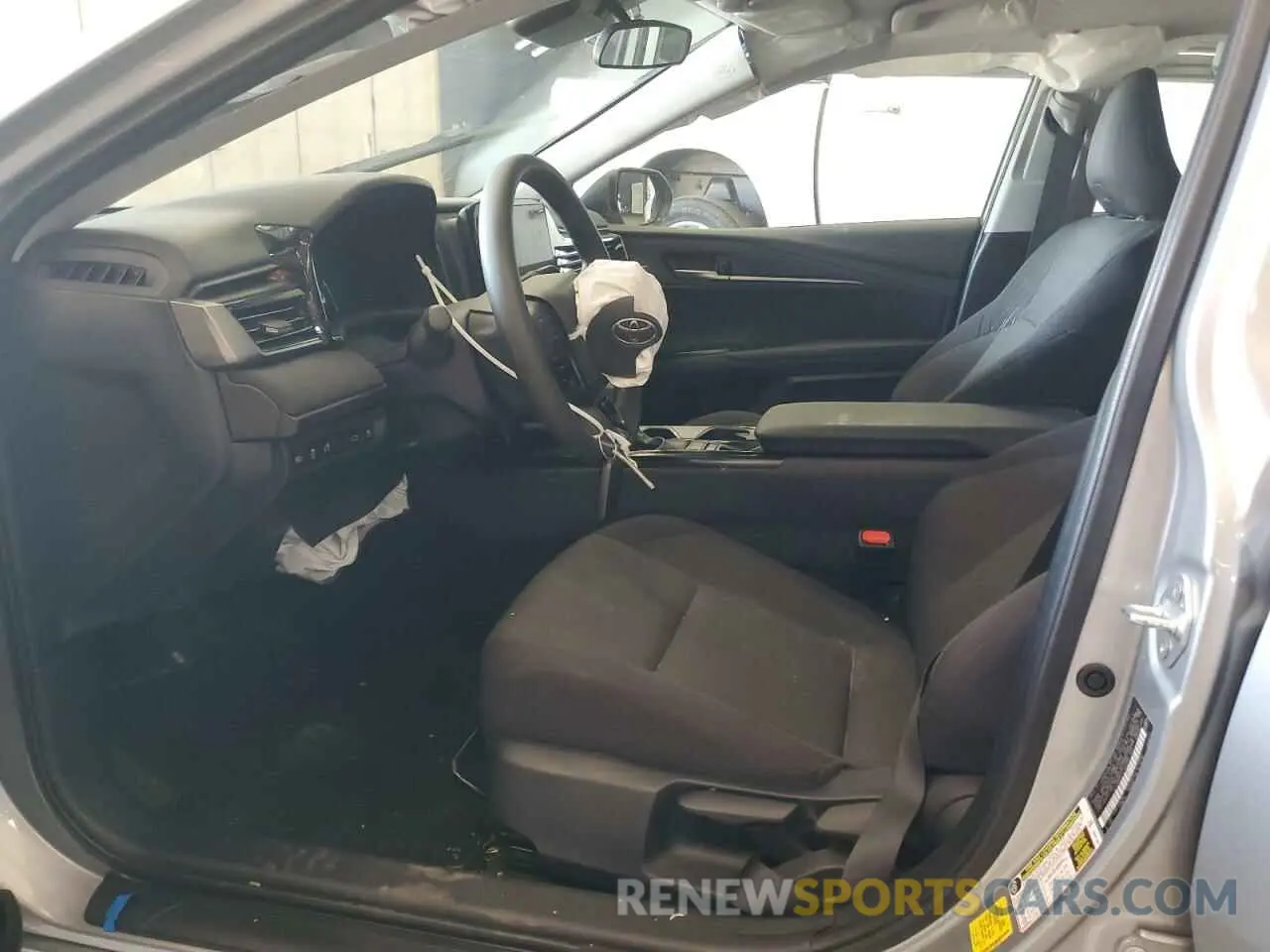 7 Photograph of a damaged car 4T1DAACK1SU002154 TOYOTA CAMRY 2025